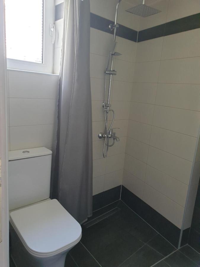 A Pleasent Small -Studio Close To The Port Of 沃洛斯 外观 照片